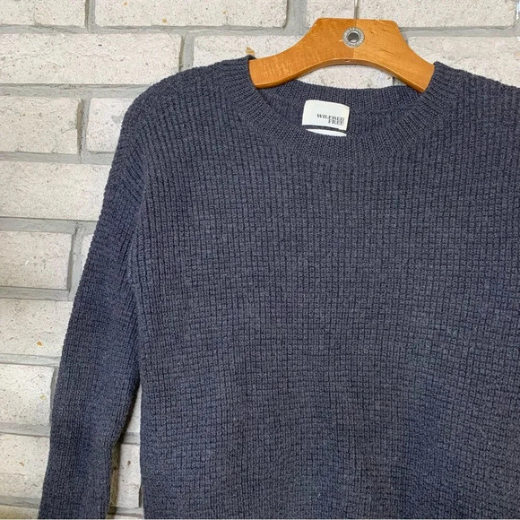 Aritzia Wilfred Free 100% Wool Sweater - Picture 2 of 8